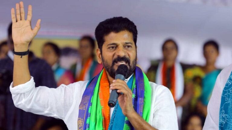 Revanth Reddy : రాహుల్ గాంధీ పాదయాత్రలో పాల్గొన్నాం.. అని గొప్పగా చెప్పే యాత్ర అవుతుంది