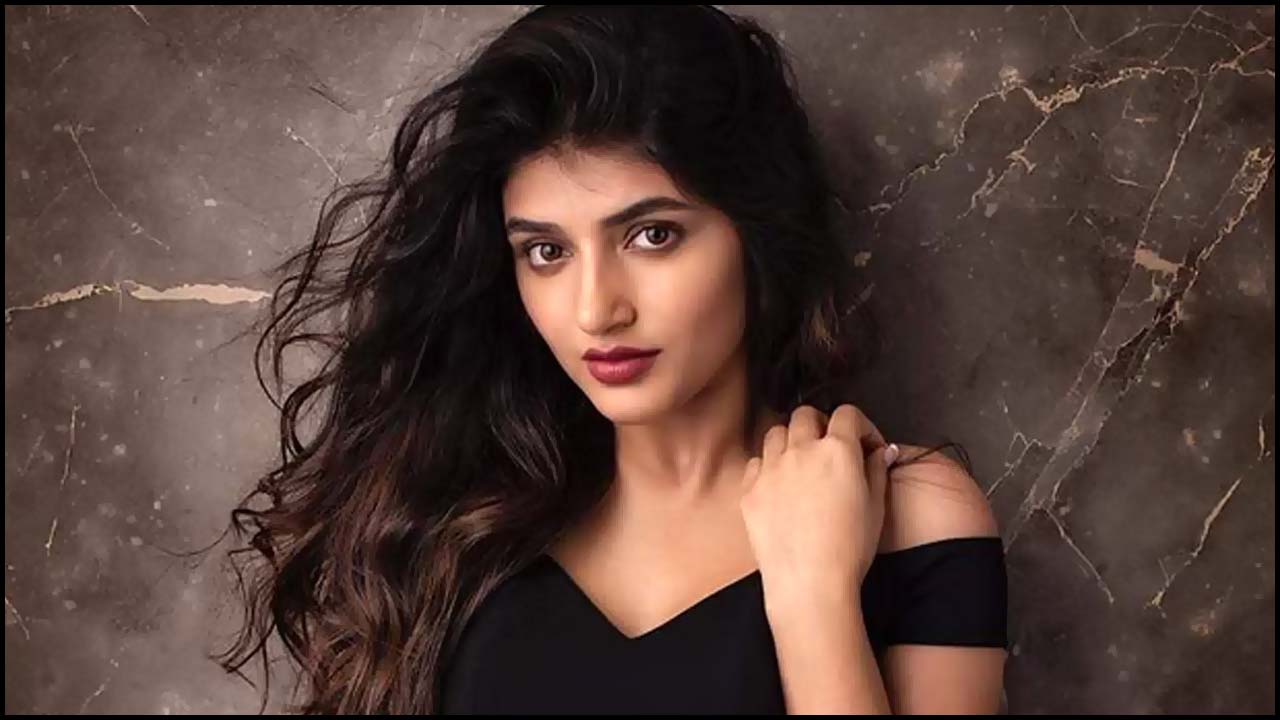 Sree Leela: బంపరాఫర్ పట్టేసింది.. ఏకంగా పాన్ ఇండియా సినిమా