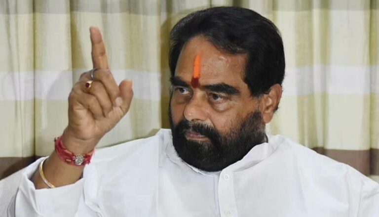 Tammineni Sitaram: విశాఖ గర్జనకు తరలిరండి.. సీఎం నిర్ణయాన్ని స్వాగతించండి..