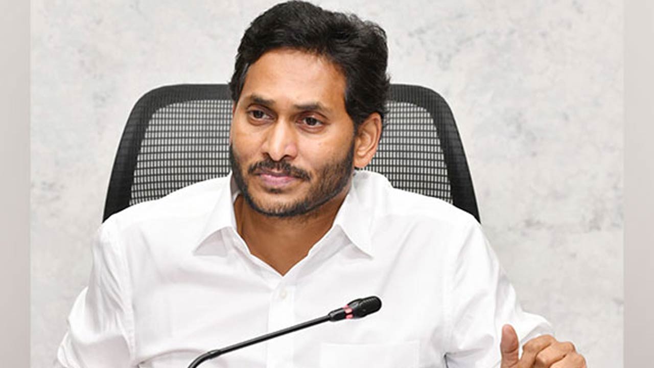 CM YS Jagan: ఆక్వా రైతుల ఫిర్యాదులపై సీఎం సీరియస్‌.. ముగ్గురు మంత్రులతో కమిటీ