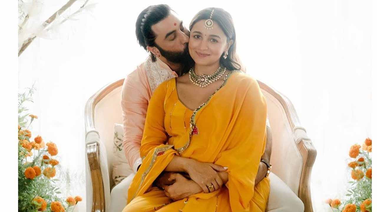 Alia Bhatt: అలియా భట్ సీమంతం ఫోటోలు చూశారా..?