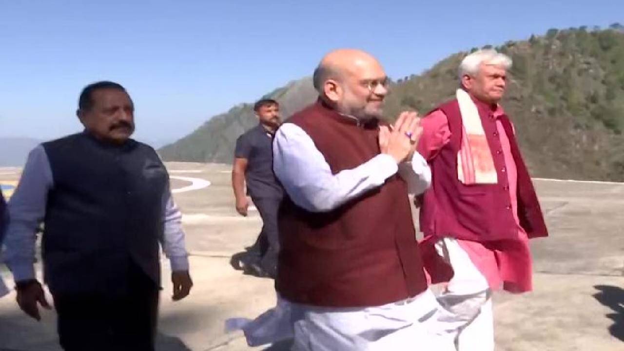 Amit Shah: జమ్మూకాశ్మీర్ పర్యటనలో అమిత్ షా.. జమ్మూ, రాజౌరిలో నిలిచిన మొబైల్ ఇంటర్నెట్ సేవలు