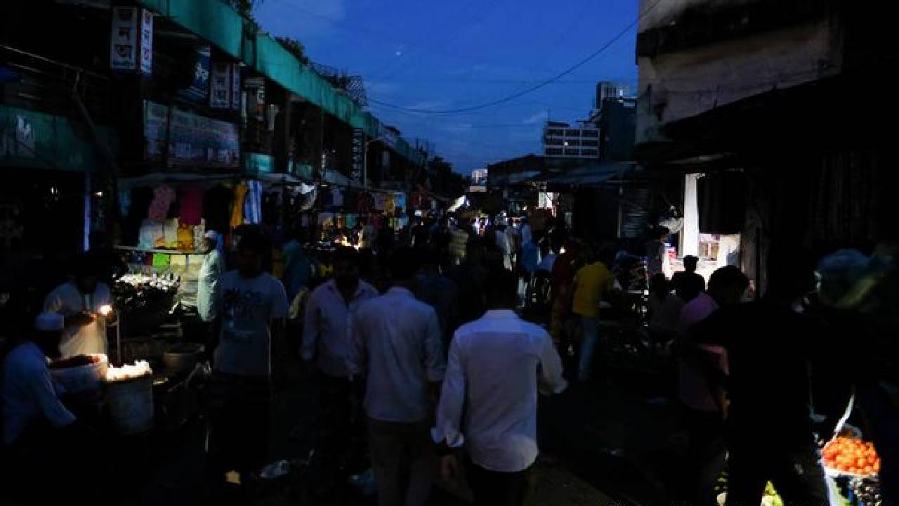 Bangladesh: పవర్ గ్రిడ్ ఫెయిల్.. అంధకారంలో బంగ్లాదేశ్
