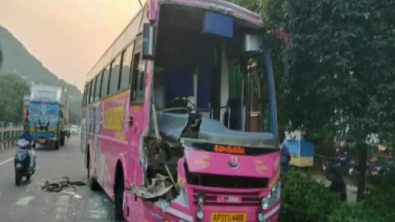Bus Accident: బరోడా మహిళా క్రికెట్ జట్టుకు బస్సు ప్రమాదం.. నలుగురికి గాయాలు