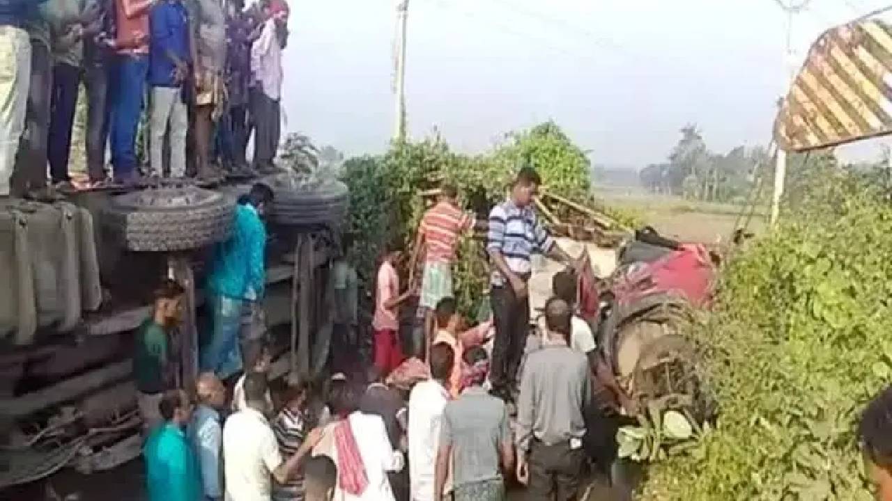 Horrific Accident:  70అడుగుల లోతులో పడిన కారు.. పండుగపూట విషాదం