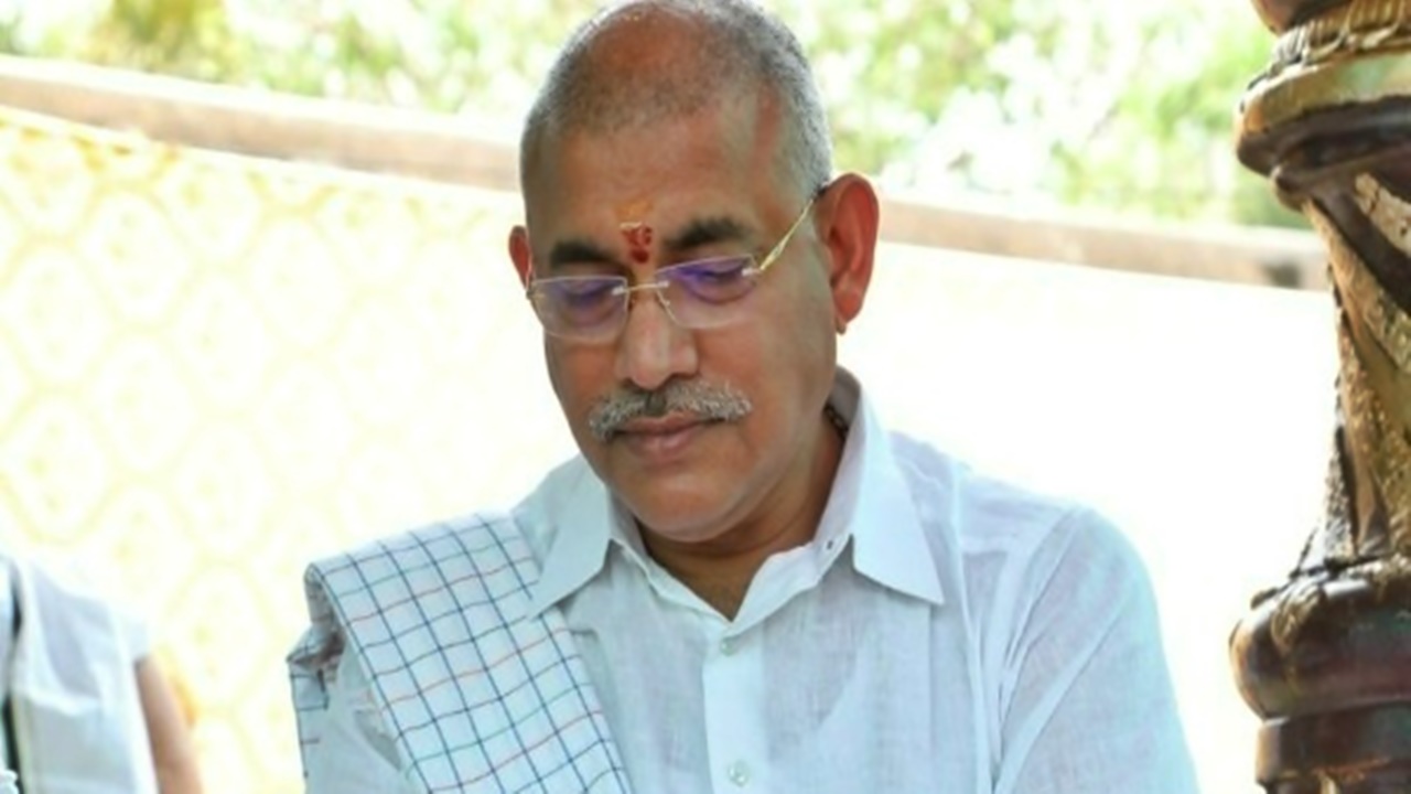 Minister Chelluboina: తెలంగాణ మంత్రిపై ఏపీ మంత్రి ఫైర్.. అహంకారంతో మాట్లాడటం సరికాదు