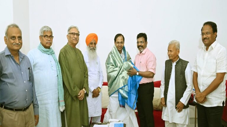 CM K.Chandrashekar Rao: దేశవ్యాప్తంగా ఉన్న దళిత సోదరులతో దళిత్ కాంక్లేవ్ నిర్వహిస్తాం..