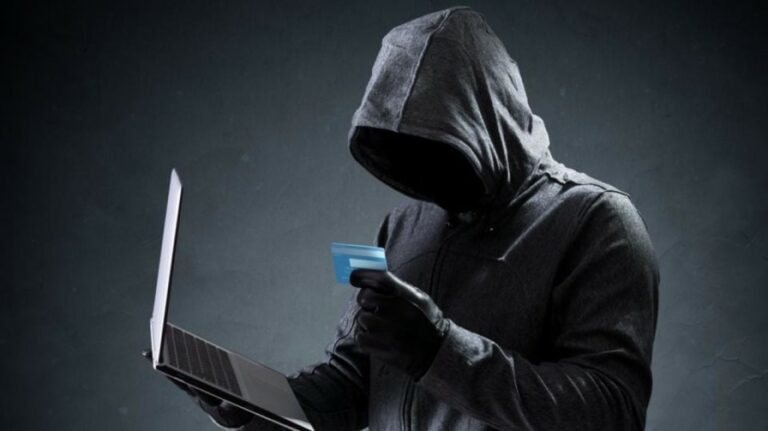 Cyber Fraud: సూర్యాపేట వైద్యాధికారికి సైబర్ కేటుగాళ్ళ బురిడీ