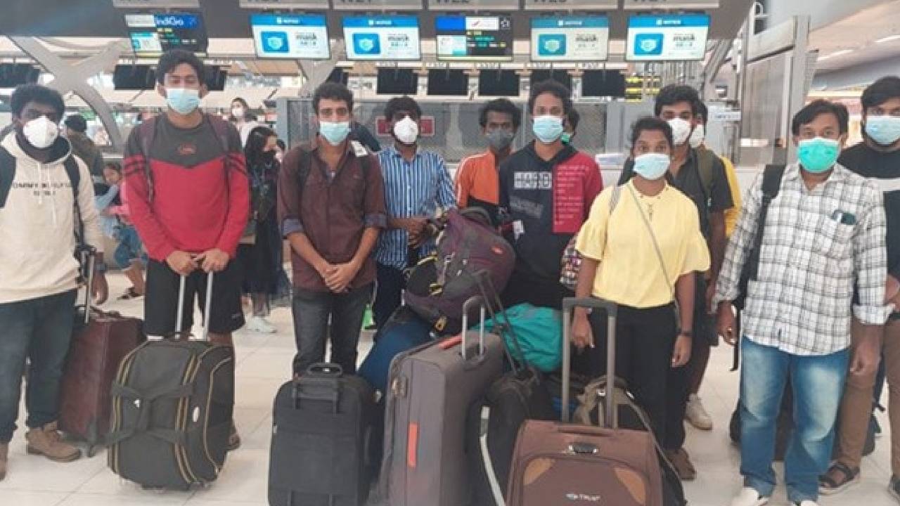 Fake Job Racket: నకిలీ జాబ్స్ మోసం.. మయన్మార్ నుంచి 13మంది ఇండియన్స్ సేఫ్