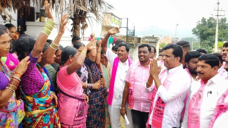 MLA Gadari Kishore : రాజగోపాల్ రెడ్డి కాదు…రాజగప్పాల్ రెడ్డి..