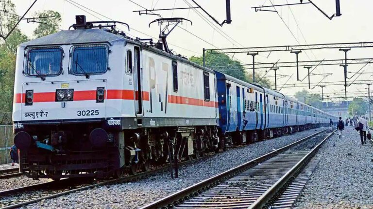 Indian Railways:  భార్యాభర్తల గొడవతో రైల్వేకి రూ.3కోట్లు నష్టం..  ఏం జరిగిందంటే?