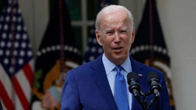 Joe Biden: నాతో మాట్లాడాలనుకుంటే.. పుతిన్‎ను ఒక్కటే అడుగుతా: జో బైడెన్