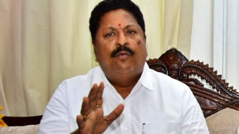 Karumuri Nageswararao: పవన్.. యువతకు రౌడీయిజం నేర్పిస్తున్నారా?