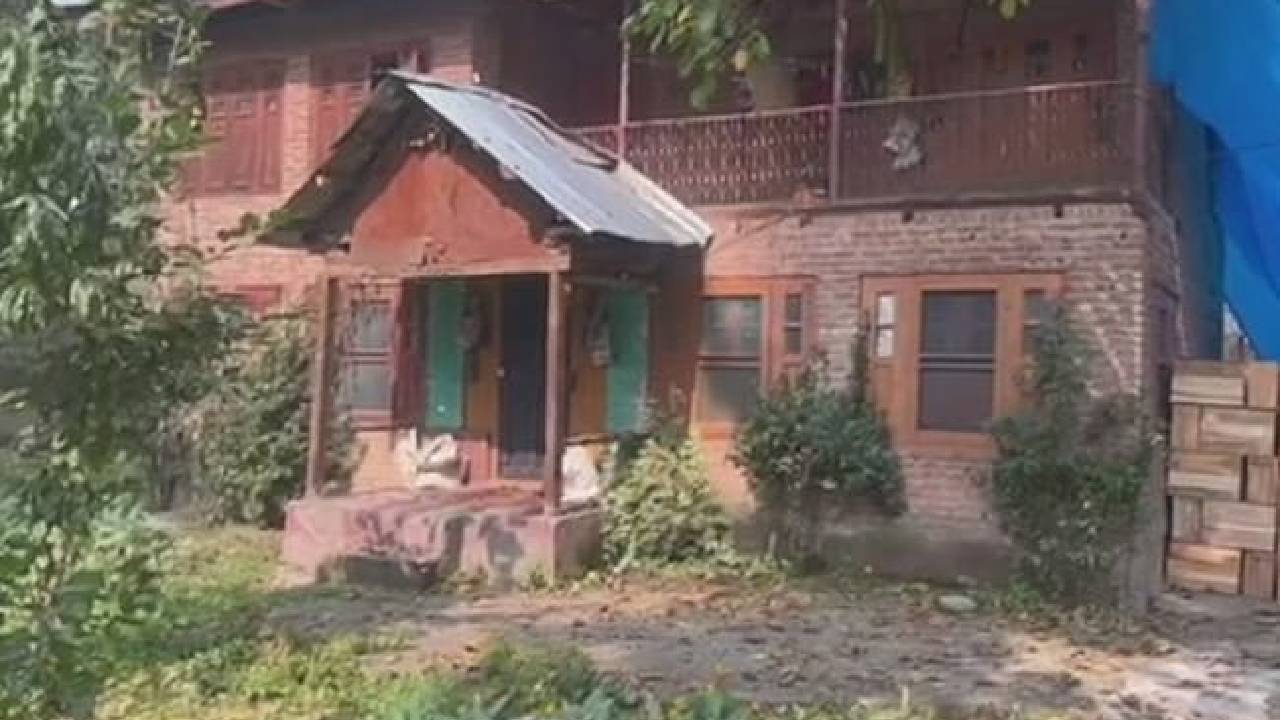 Jammu Kashmir: ఆ గ్రామంలో ఉన్న ఒక్క మహిళ వెళ్లిపోయింది.. ఇప్పుడు ఏంటి పరిస్థితి?