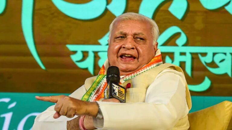 Kerala Governor: తొమ్మిది విశ్వవిద్యాలయాల వీసీలు రాజీనామా చేయాలి..