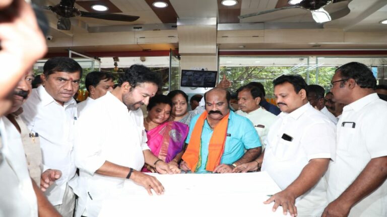 Kishan Reddy: గాంధీ జయంతి స్ఫూర్తితో స్వదేశీ వస్తువులనే వాడదాం