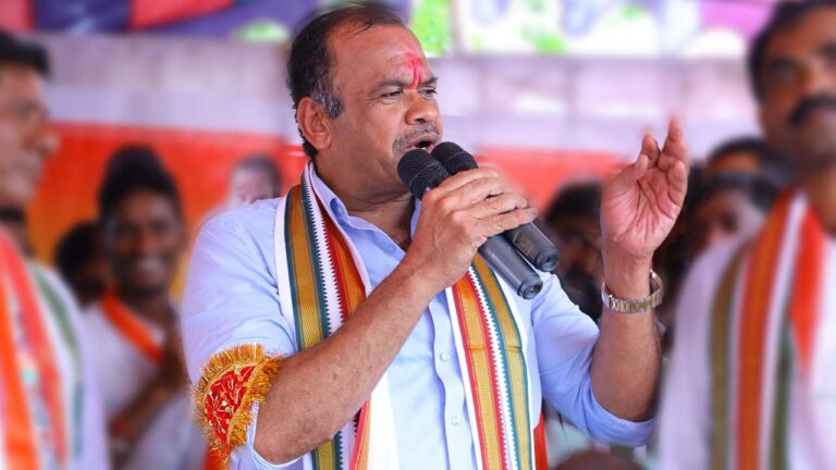 Komatireddy Venkat Reddy: నేడు ఆస్ట్రేలియాకు కాంగ్రెస్‌ ఎంపీ.. మునుగోడు ఎన్నిక తరువాతే ఎంట్రీ!