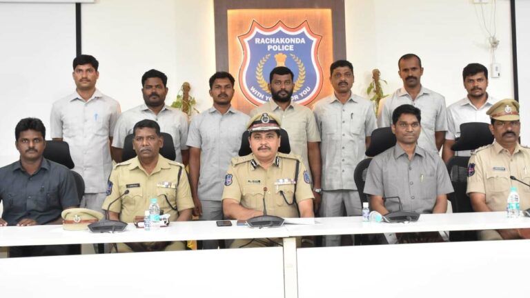 CP Mahesh Bhagawat : నకిలీ డాక్యుమెంట్లు సృష్టించి స్థలాలు అమ్ముతున్న ముఠా గుట్టు రట్టు