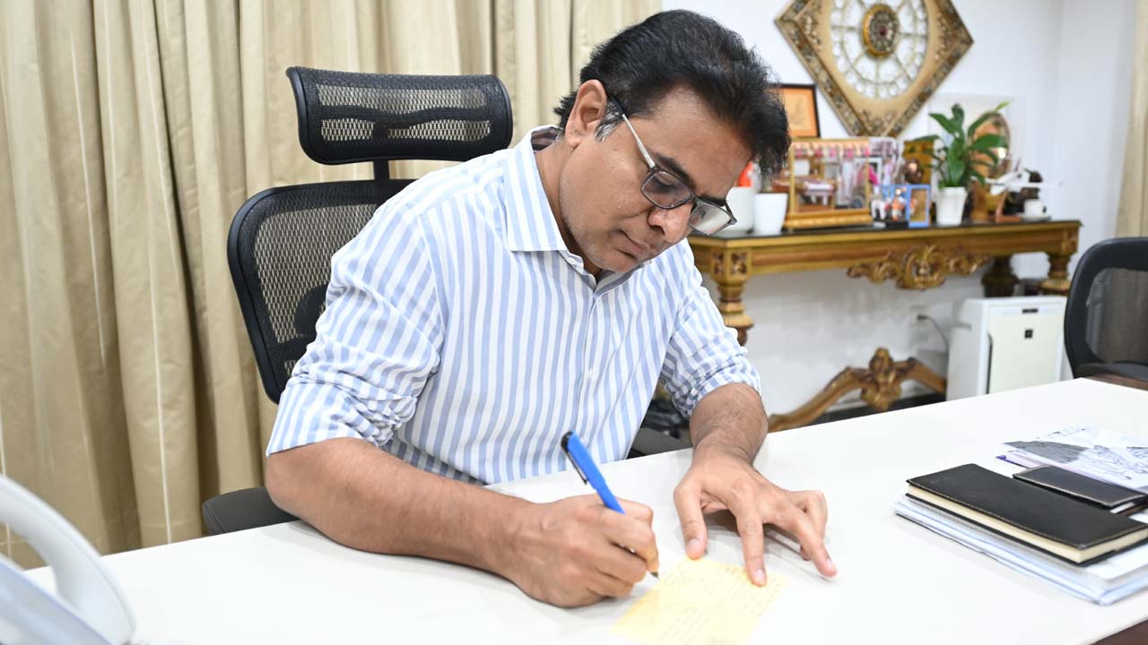Minister KTR : ప్రధానమంత్రికి కేటీఆర్ పోస్ట్ కార్డ్