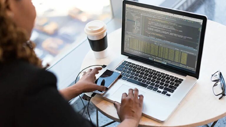 Moonlighting: రెండు ఉద్యోగాలు చేస్తున్న 300 మందిని విప్రో ఎలా గుర్తించిందో తెలుసా..? వైరల్ అవుతున్న స్టోరీ ఇదే..