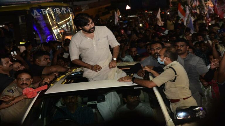 Pawan Kalyan Tour: పవన్ కళ్యాణ్ పర్యటనకు అడగడుగునా ఆటంకాలు