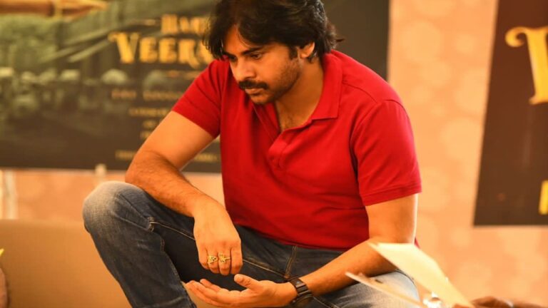 Pawan Kalyan: పవన్ ధరించిన వాచీ విలువ తెలిస్తే నోరెళ్లబెడతారు..!!