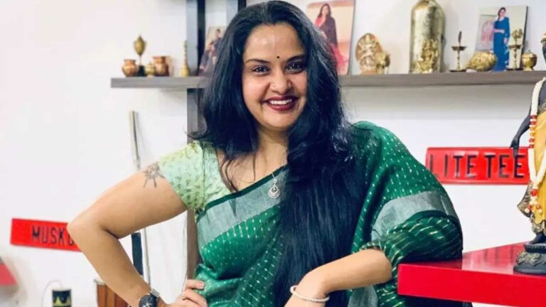 Pragathi: ఆ రకంగా చూస్తూ.. ఆంటీ అంటే నేను కూడా ఊరుకోను