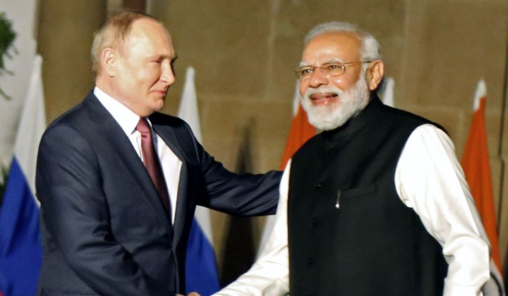 Putin Praises Modi