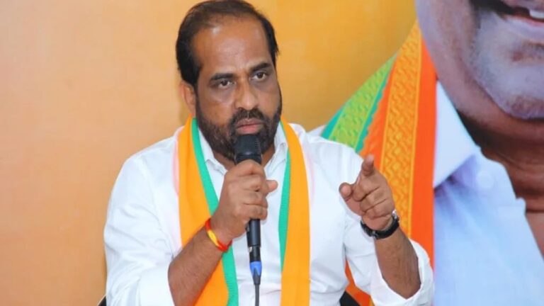 Satyakumar: కేసీఆర్‌కు సవాల్.. ఒక్క బీజేపీ కార్యకర్తను లాక్కోగలిగినా ముక్కు నేలకు రాస్తా..!!