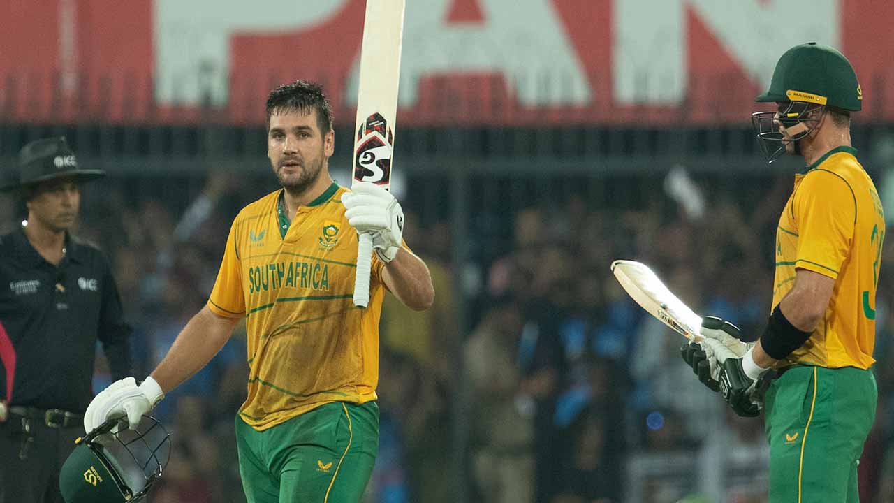 IND Vs SA: సెంచరీతో చెలరేగిన రోసౌ.. టీమిండియా ముందు భారీ టార్గెట్