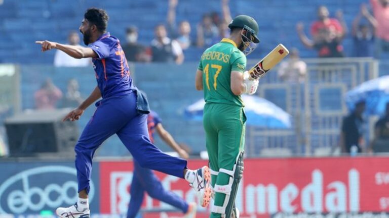 IND Vs SA: నిర్ణయాత్మక వన్డే.. ప్రారంభంలోనే మూడు వికెట్లు కోల్పోయిన దక్షిణాఫ్రికా