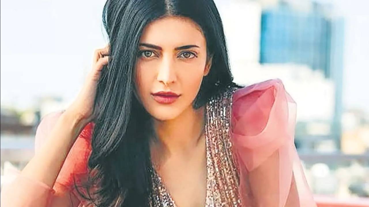 Shruti Haasan: హాలీవుడ్ కు వెళ్తున్న శ్రుతి హాసన్