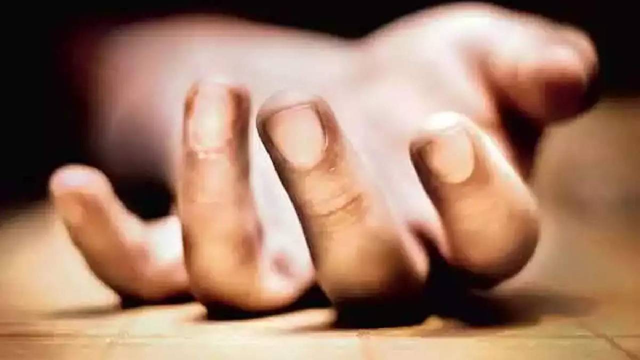 YoungMan Suicide: బుల్లెట్ బండి, స్మార్ట్ ఫోన్ కొనివ్వలేదని సూసైడ్