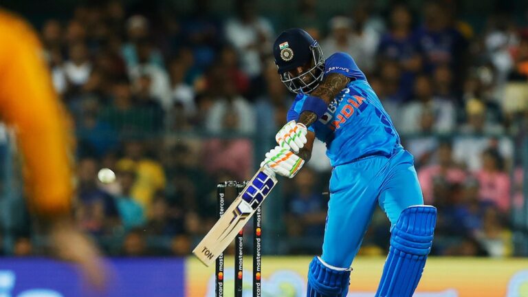 IND Vs SA: గౌహతిలో టీమిండియా పరుగుల సునామీ.. దక్షిణాఫ్రికా ముందు భారీ టార్గెట్