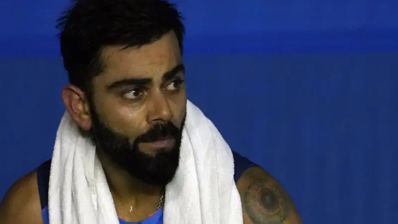 Virat Kohli: అభిమానులపై విరాట్ కోహ్లీ ఆగ్రహం.. అసలు ఏం జరిగిందంటే..?
