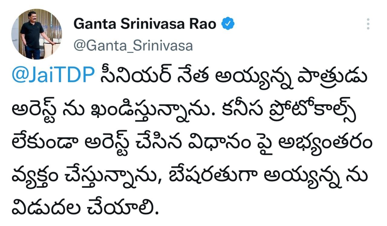 90761e52 4dee 4d1a A436 9b4b394df3a8