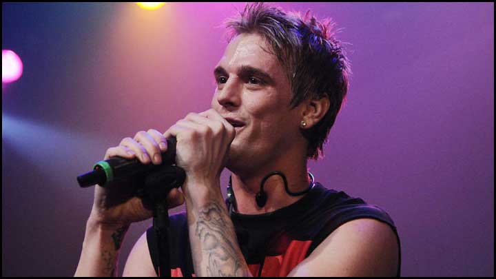 Aaron Carter: పాప్ సింగర్ ఆరోన్ అనుమానాస్పద మృతి.. బాత్‌టబ్‌లో మృతదేహం