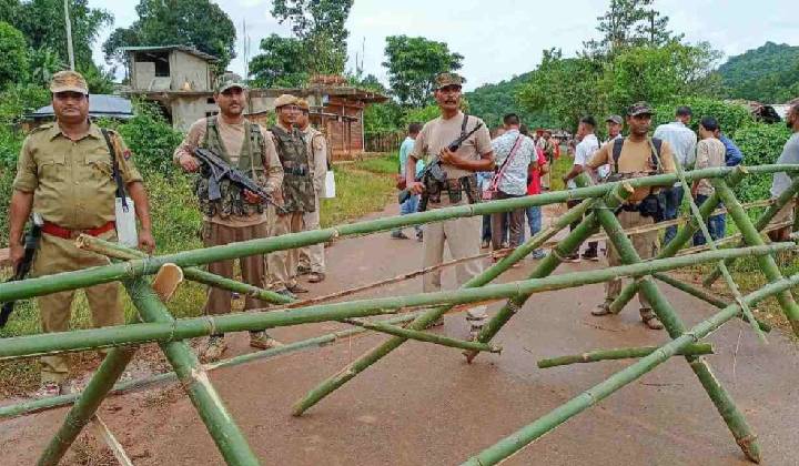 Assam and Meghalaya Border Firing : మరోసారి బోర్డర్‎లో కాల్పులు.. ఆరుగురు మృతి