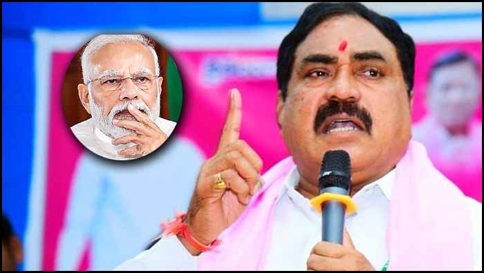 Errabelli Dayakar Rao: బీజేపీ నేతలు పచ్చి మోసగాళ్లు.. ఆ నిధులు ఆపింది మోడీనే