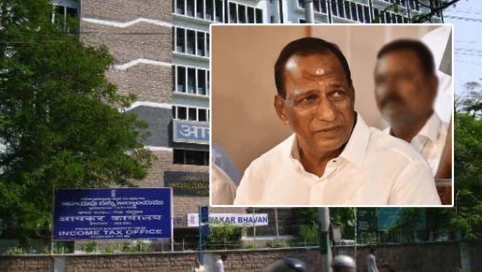 IT Raids on Malla Reddy Case: తొలిరోజు ముగిసిన విచారణ.. మరో 10 మందికి నోటీసులు