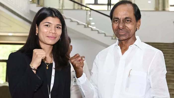 Kcr Congratulates Nikhat Zareen