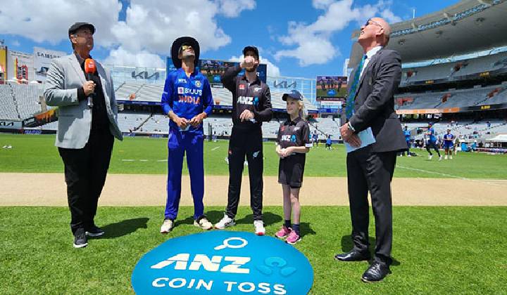 New Zealand vs India: ఇండియా-న్యూజిలాండ్ మధ్య తొలి వన్డే.. టాస్ గెలిచి ఫీల్డింగ్ ఎంచుకున్న కివీస్