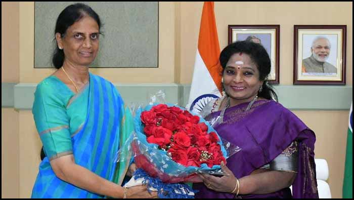 Governor Tamilisai: గవర్నర్‌తో మంత్రి సబితా భేటీ.. కొన్ని సూచనలిచ్చిన తమిళిసై