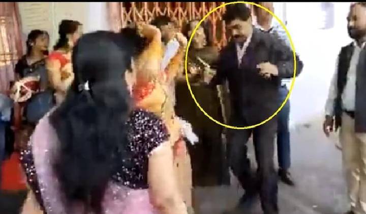 Heart Attack: విషాదం.. పెళ్లి వేడుకలో డ్యాన్స్ చేస్తూ గుండెపోటుతో మృతి