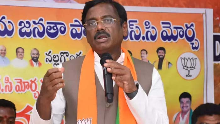 Vivek Venkataswamy : అర్వింద్ ఇంటిపై దాడి చేసింది తెలంగాణ వ్యతిరేకులే