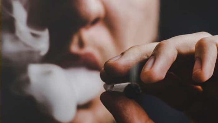 Youth Marijuana Use: గంజాయి మత్తులో యువకుల వీరంగం.. కుషాయిగూడలో ఘటన