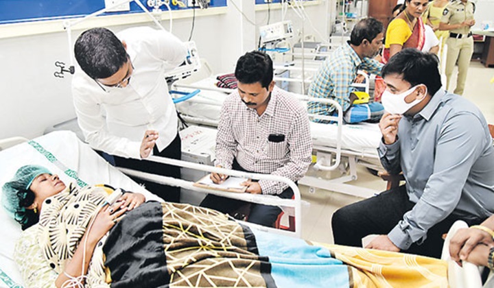 Andhra Pradesh: ఆరుద్రతో సీఎంవో అధికారుల సమావేశం.. ఆదుకుంటామని హామీ