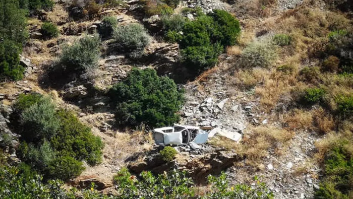 Uttarakhand: 700 మీటర్ల లోయలో పడిపోయిన వాహనం.. 12 మంది మృతి