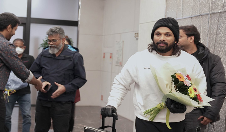 Pushpa: రష్యా చేరుకున్న ‘పుష్పరాజ్’