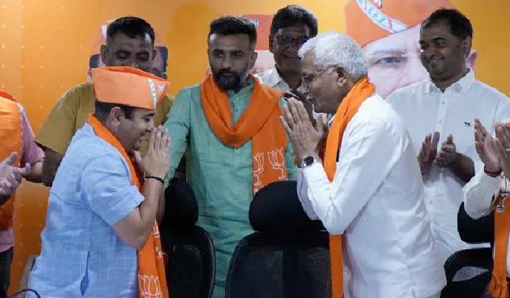 Congress: కాంగ్రెస్ పార్టీకి భారీ షాక్.. రెండు రోజుల్లో బీజేపీలోకి ఇద్దరు కీలక నేతలు